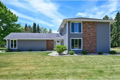 W299N5471  Arrow Ct, Merton, WI 53029 - Photo 1