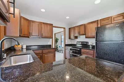 W299N5471  Arrow Ct, Merton, WI 53029 - Photo 4