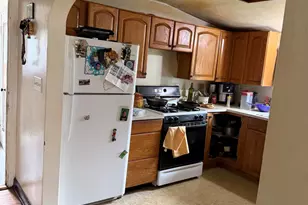 1658 S 60th St, West Allis, WI 53214 - Photo 14