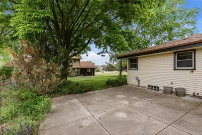 4936 S 65th St, Greenfield, WI 53220 - Photo 26