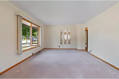 2821  Birch St, La Crosse, WI 54601 - Photo 12