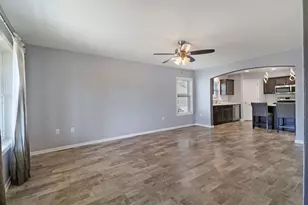1116 Springbrook Dr, Burlington, WI 53105 - Photo 2