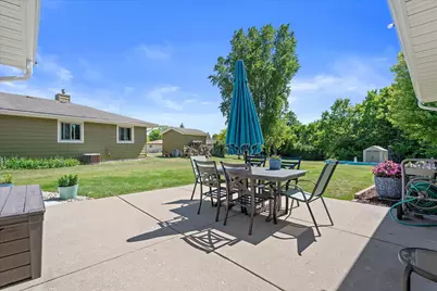 4219 W Pebble Beach Ct, Franklin, WI 53132 - Photo 30