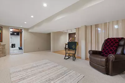 4219 W Pebble Beach Ct, Franklin, WI 53132 - Photo 26