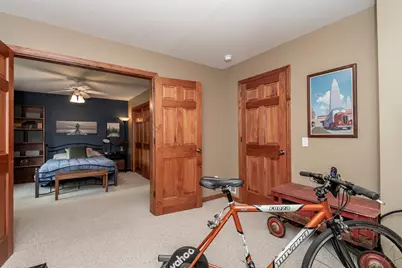 12240 W Van Norman Ct, Greenfield, WI 53228 - Photo 32