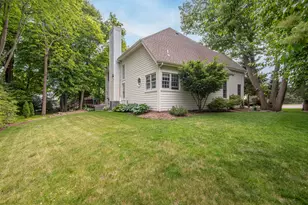 12240 W Van Norman Ct, Greenfield, WI 53228 - Photo 48