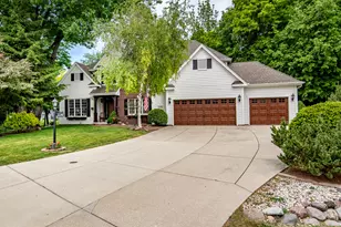 12240 W Van Norman Ct, Greenfield, WI 53228 - Photo 52