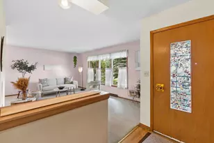 521 N 105th St, Wauwatosa, WI 53226 - Photo 28