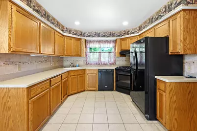 N171W20651  Valley Dr, Jackson, WI 53037 - Photo 10
