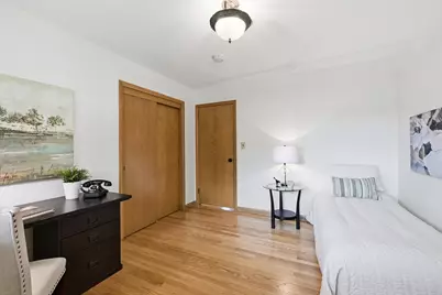 11909 W Vliet St, Wauwatosa, WI 53226 - Photo 16