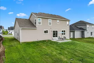 192 Sapphire Ln, Saukville, WI 53080 - Photo 38