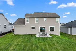 192 Sapphire Ln, Saukville, WI 53080 - Photo 36