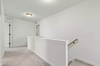 192  Saphhire Ln, Saukville, WI 53080 - Photo 22