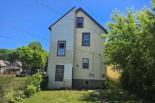 2945 N 23rd St, Milwaukee, WI 53206 - Photo 4