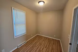 2945 N 23rd St, Milwaukee, WI 53206 - Photo 12