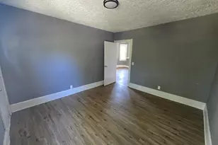 2945 N 23rd St, Milwaukee, WI 53206 - Photo 24