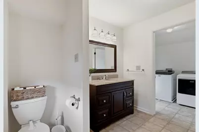 822 N 4th St, Sheboygan, WI 53081 - Photo 24
