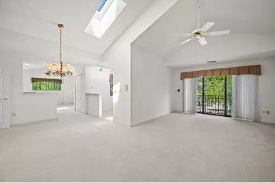 500 W Bender Rd #61, Glendale, WI 53217 - Photo 6