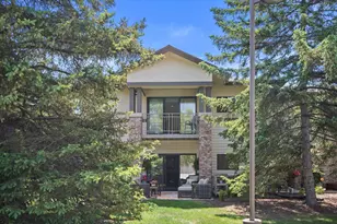 500 W Bender Rd, Glendale, WI 53217 - Photo 32