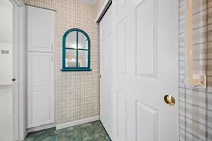 500 W Bender Rd, Glendale, WI 53217 - Photo 30