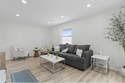 426 S 92nd St, Milwaukee, WI 53214 - Photo 2