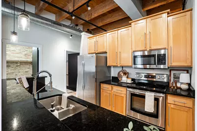 191 N Broadway St #305, Milwaukee, WI 53202 - Photo 16