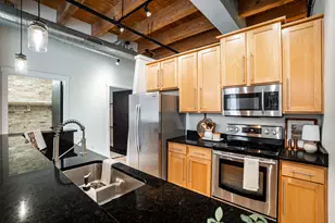 191 N Broadway St, Milwaukee, WI 53202 - Photo 16