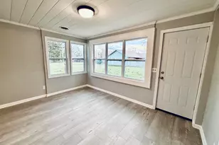 W1038 Geranium Rd, Bloomfield, WI 53128 - Photo 10