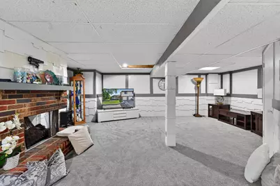 6316 S 20th St #C, Milwaukee, WI 53221 - Photo 12