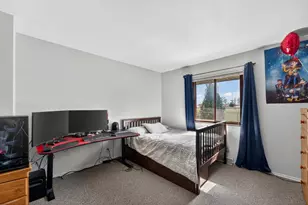 6316 S 20th St, Milwaukee, WI 53221 - Photo 8