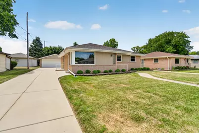 1505  Mackinac Ave, South Milwaukee, WI 53172 - Photo 16