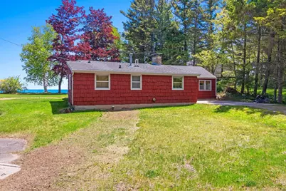 11009  Lake Dr, Two Rivers, WI 54241 - Photo 6