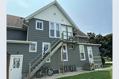 204  Park Ave, Waupun, WI 53963 - Photo 6