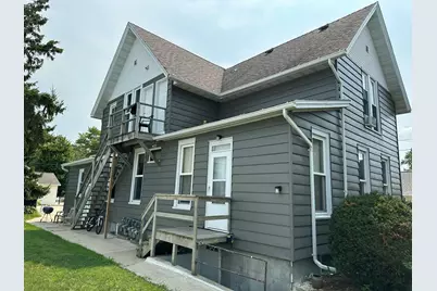 204  Park Ave, Waupun, WI 53963 - Photo 4