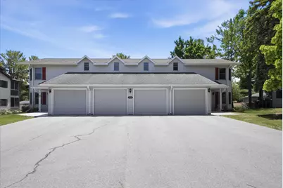728  Woodview Ave #4, Sheboygan Falls, WI 53085 - Photo 28