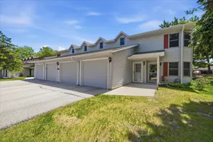 728 Woodview Ave, Sheboygan Falls, WI 53085 - Photo 30