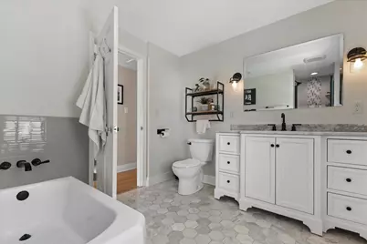 2537 N 84th St, Wauwatosa, WI 53226 - Photo 18