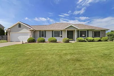 914  Riva Rdg, Racine, WI 53402 - Photo 1