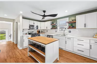 4417  6th Ave, Kenosha, WI 53140 - Photo 14
