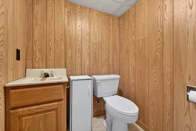 1001  Oregon St, Racine, WI 53405 - Photo 18