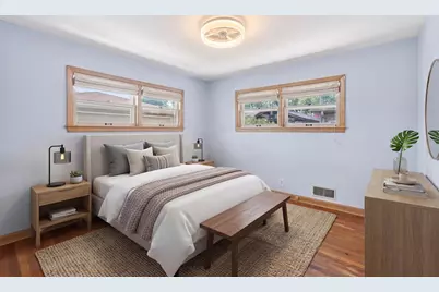 1001  Oregon St, Racine, WI 53405 - Photo 14