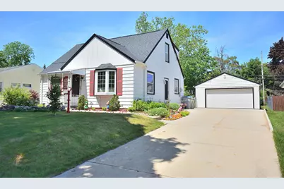 4130 W Portage St, Milwaukee, WI 53209 - Photo 38