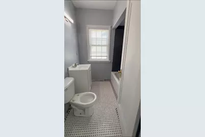 1945 S 29th St, Milwaukee, WI 53215 - Photo 22