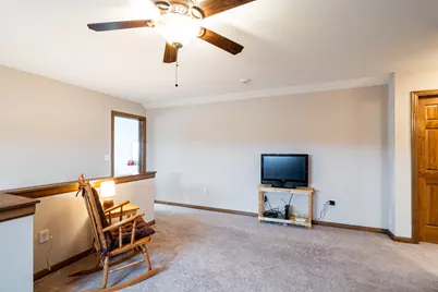 4915  Meadowview Ct, Cedarburg, WI 53024 - Photo 32