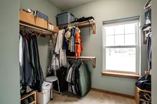 4915 Meadowview Ct, Cedarburg, WI 53024 - Photo 22