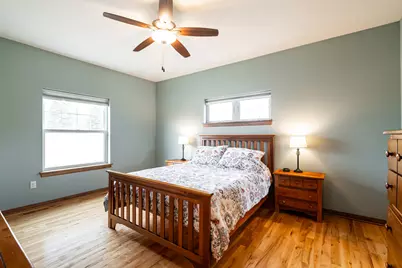 4915  Meadowview Ct, Cedarburg, WI 53024 - Photo 18