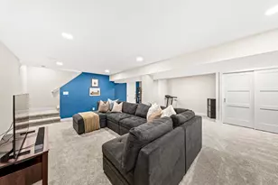 11110 W Woodside Dr, Hales Corners, WI 53130 - Photo 30