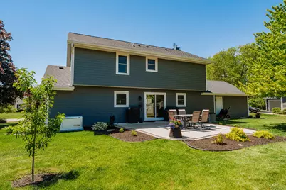 11110 W Woodside Dr, Hales Corners, WI 53130 - Photo 34