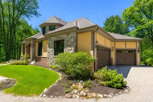 1021 Emerald Dr, Erin, WI 53027 - Photo 26