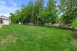 W3990 Longfellow Dr, Geneva, WI 53147 - Photo 66